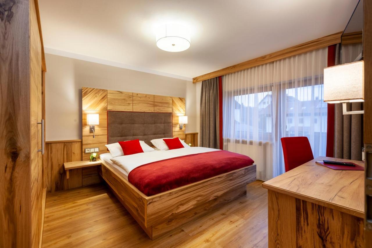 Genusshotel Hohenbogen Neukirchen beim Heiligen Blut Exterior photo
